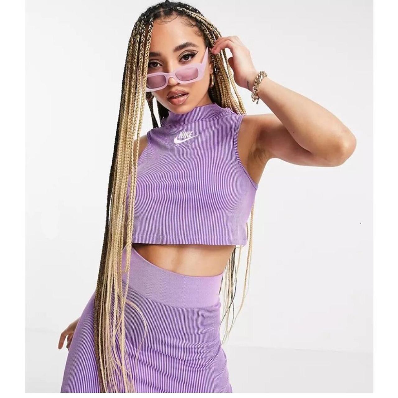 nike lavender crop top