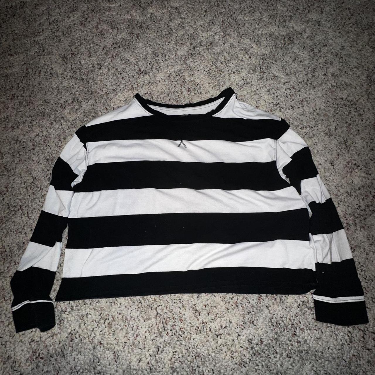 item listed by averypettingill