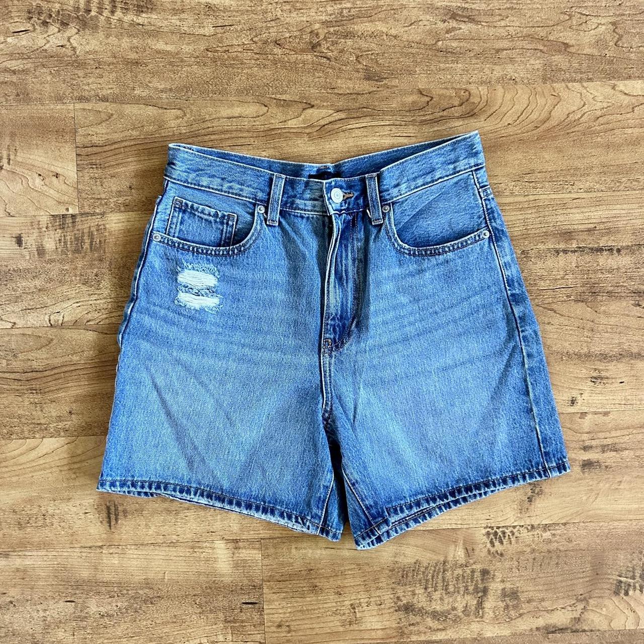 Uniqlo high waisted sales shorts