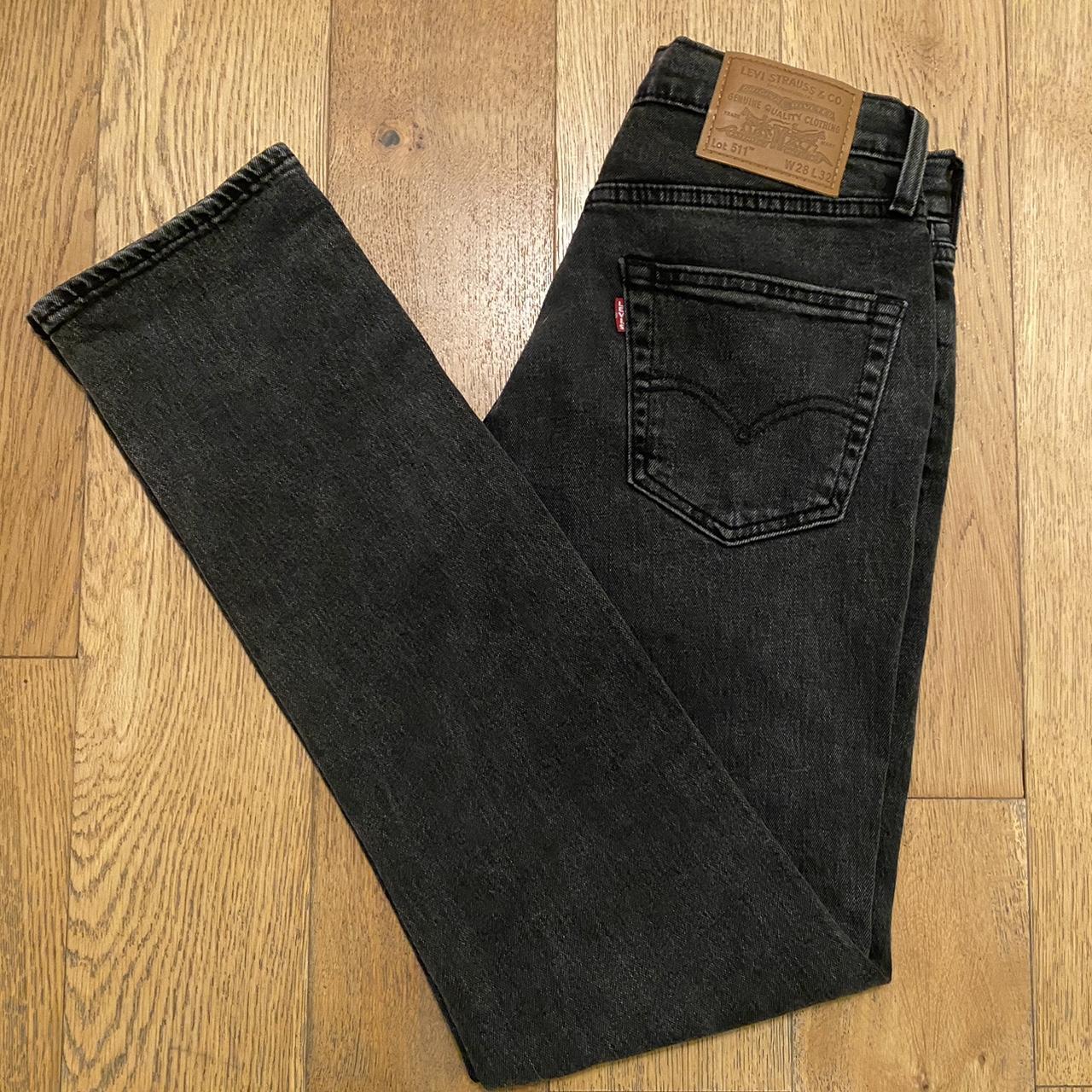 Mens levi jeans 28 hot sale waist