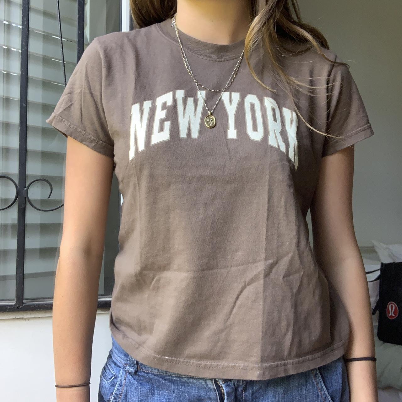 brandy melville chloe top 🧸🧸 one size- pictured on... - Depop