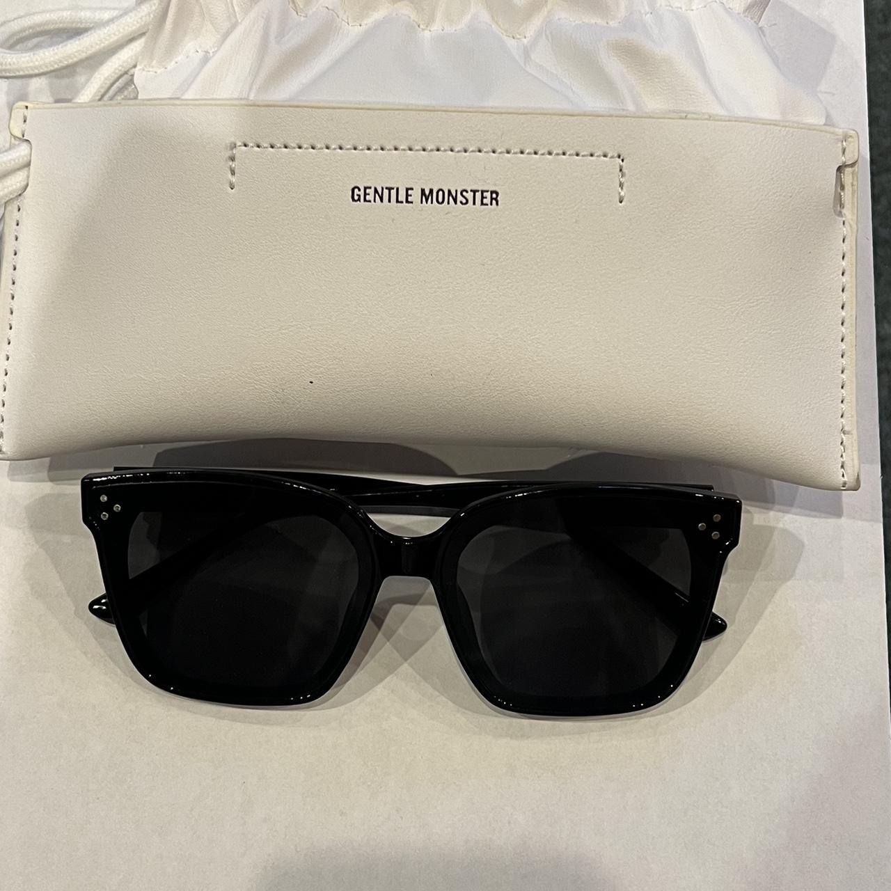 Gentle Monster Her 01 Flatba sunglasses Very good... - Depop