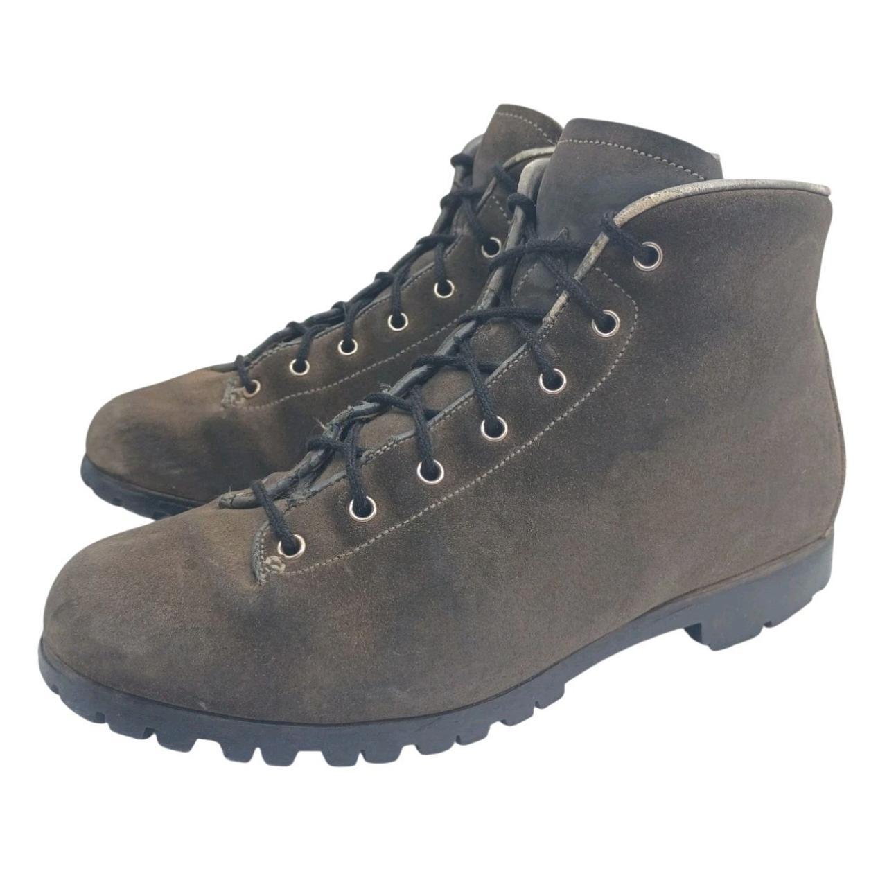 item listed by dinamiteluxe