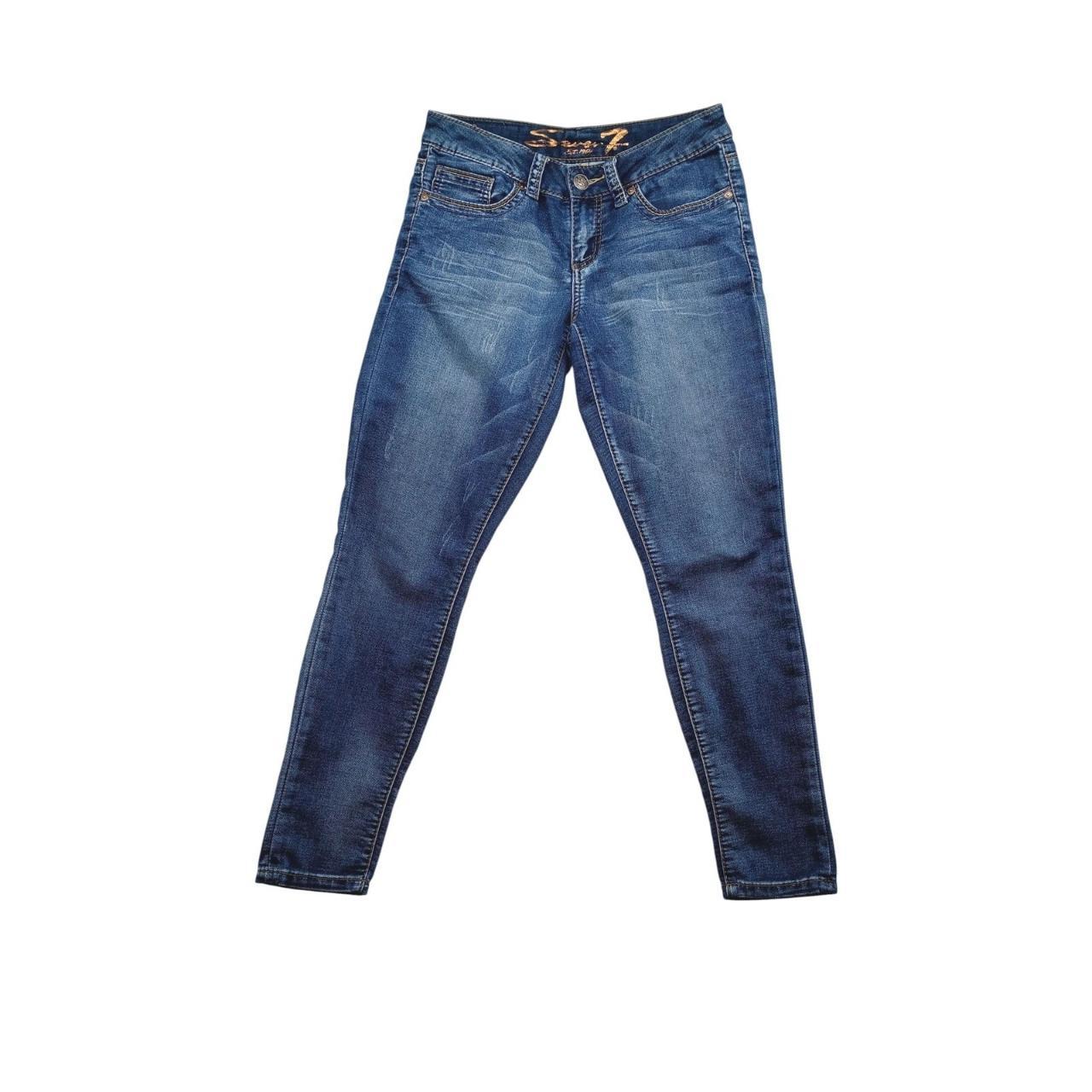 item listed by dinamiteluxe