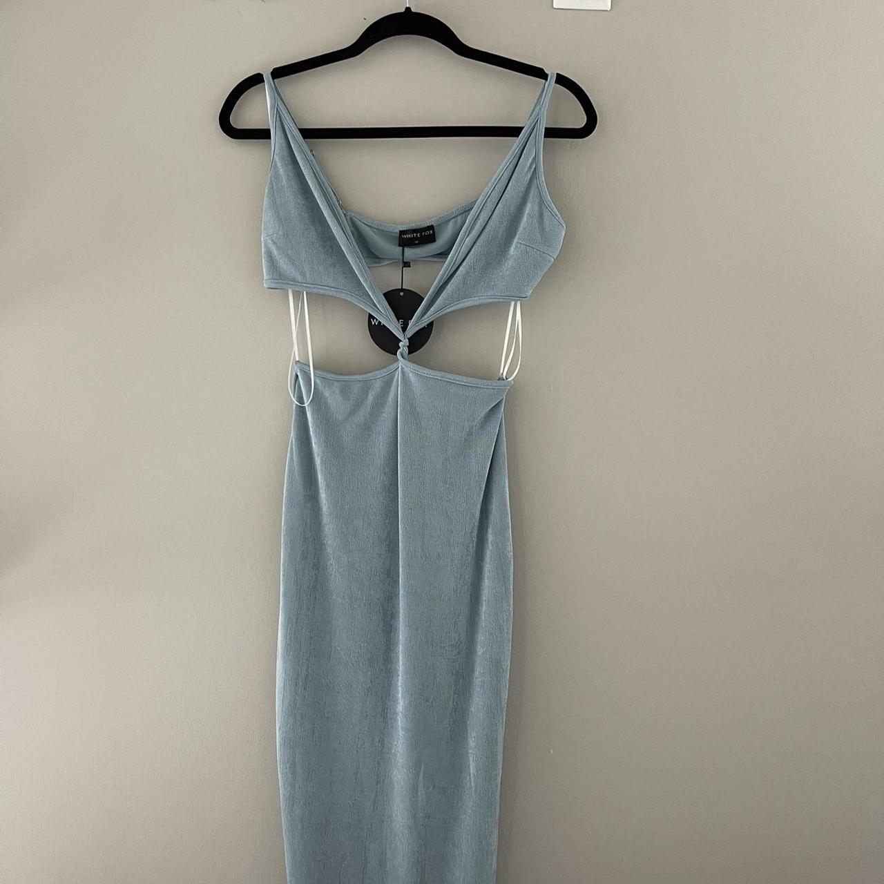 NEW WHITE FOX MAXI DRESS 🧜‍♀️ Stretchy! - Depop