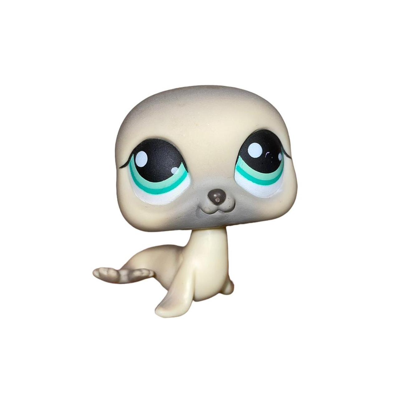 ✿ littlest pet shop 342 gray cream seal sea Depop