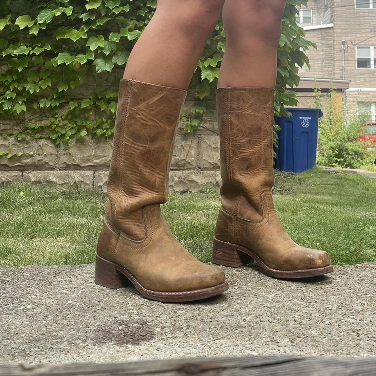 frye campus boots womens
