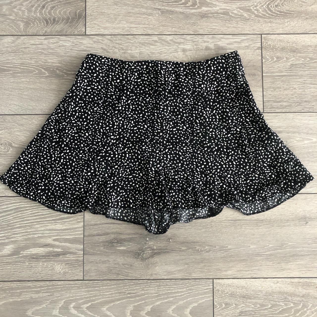 Dotty Flared Shorts 🖤 Cute and Perfect for Summer 🖤... - Depop