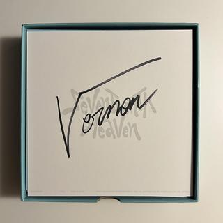 seventeen The8 サイン P5.jpg