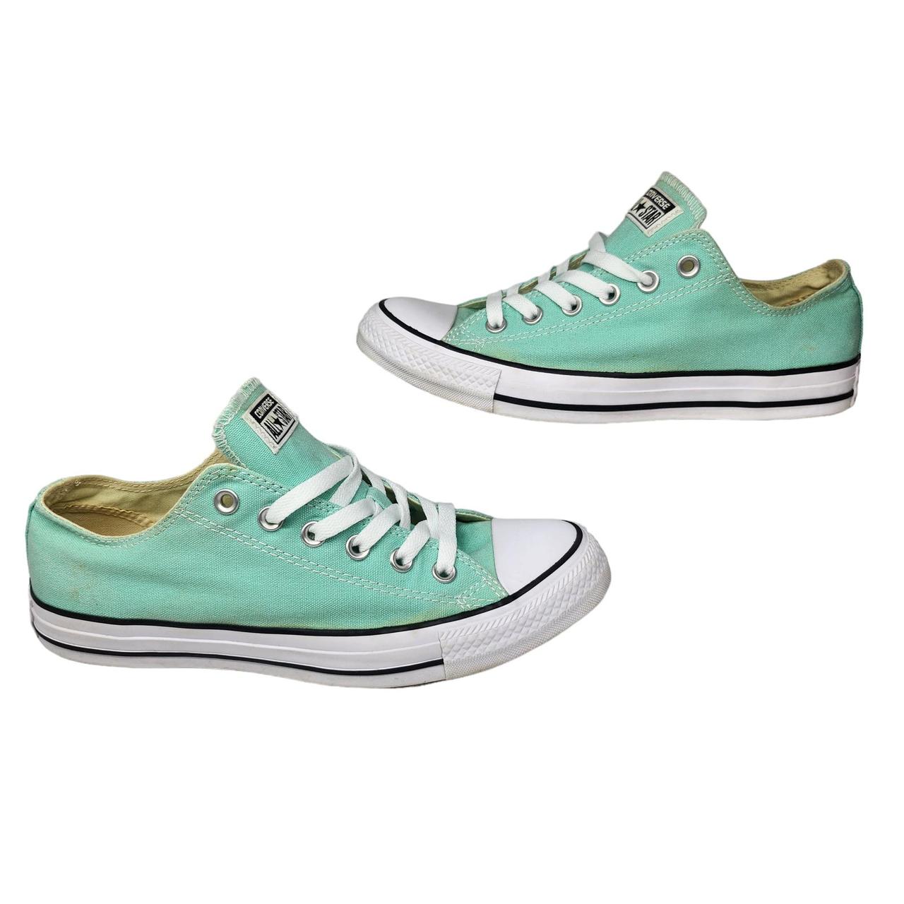 Sea sale green converse