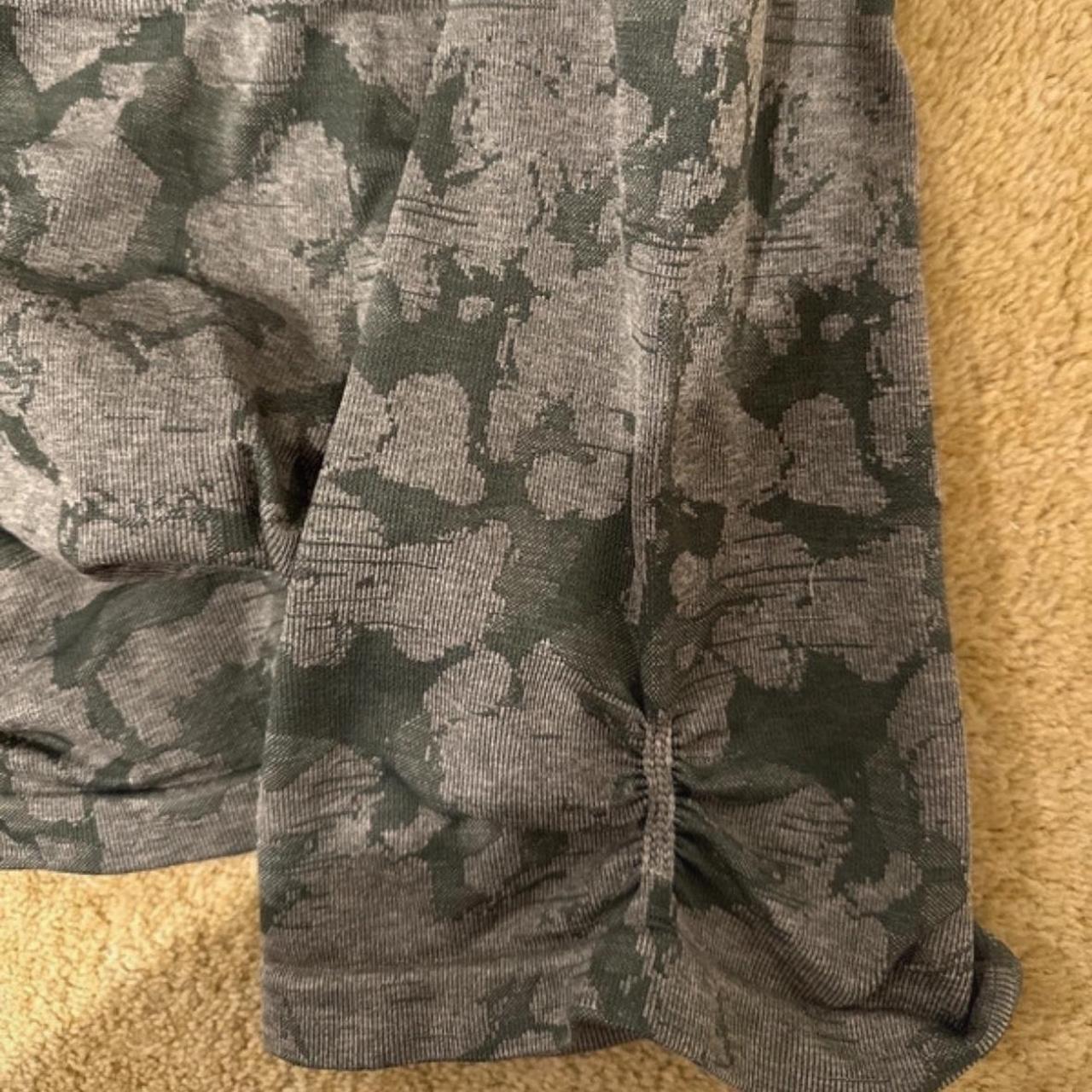 Gymshark Green camo shorts in perfect condition Small - Depop