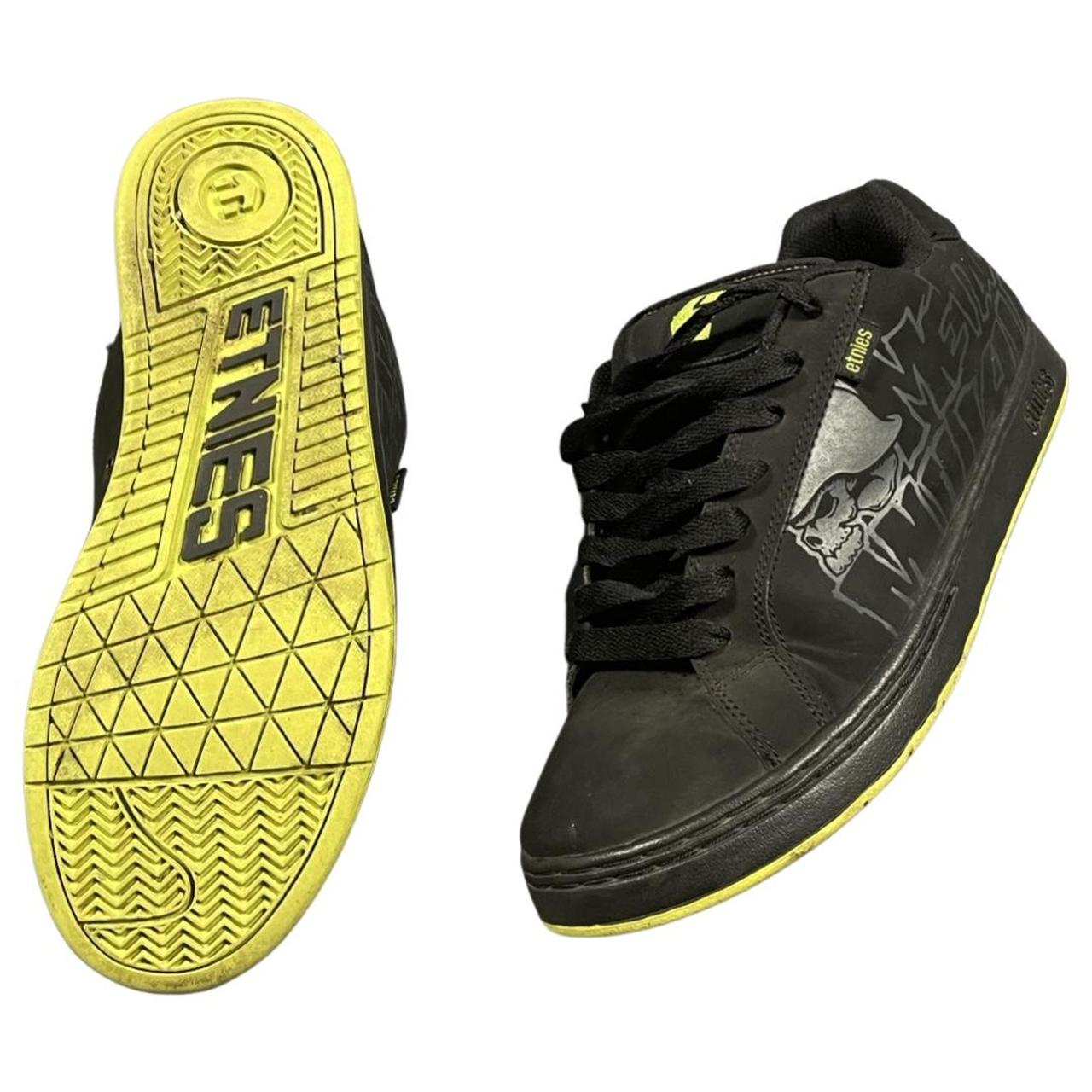 metal mulisha etnies green