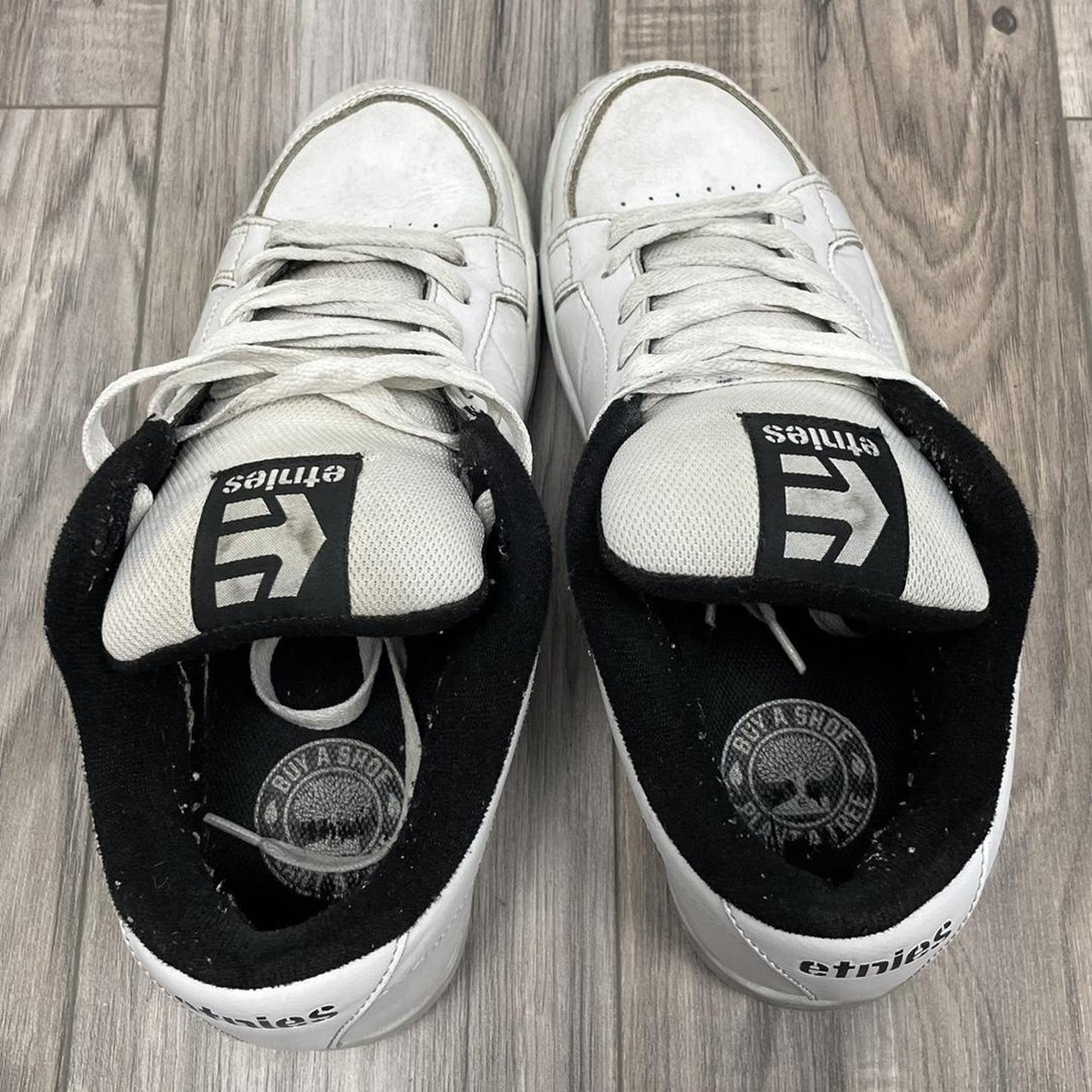 Etnies スニーカー　27.0 楽天市場】etnies MARANA BLACK/BLACK/BLACK スニーカー