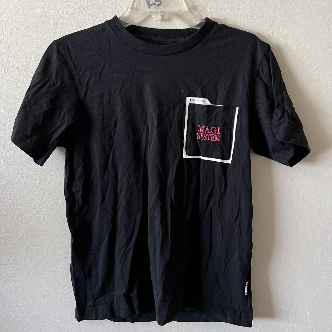 UNIQLO Men's Black and Pink T-shirt | Depop