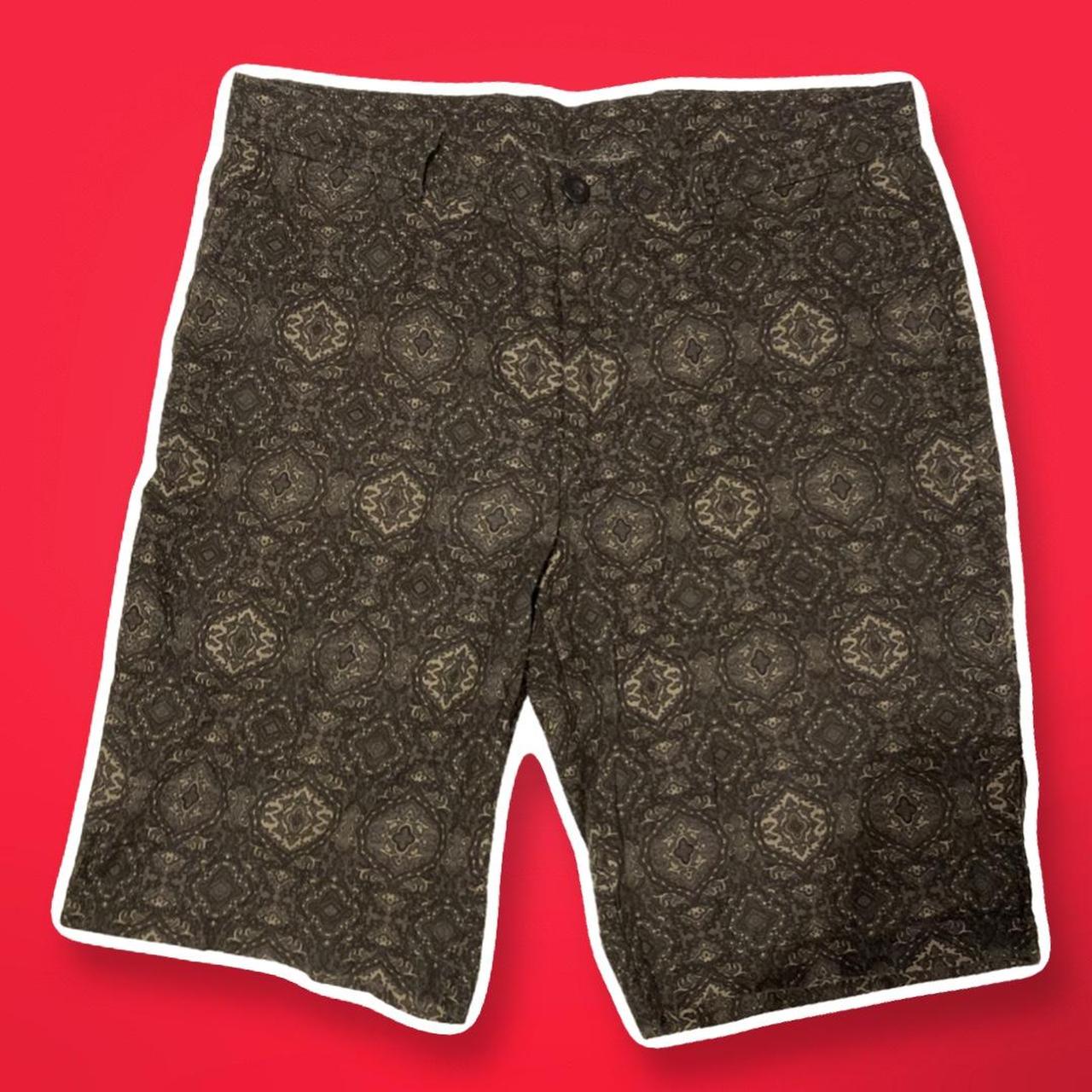 Uniqlo printer shorts size large waist 3336... Depop