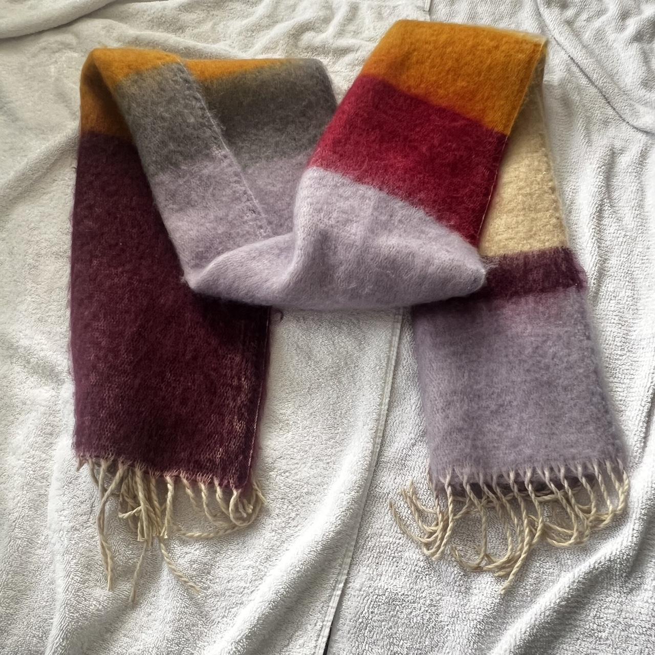 item listed by lollathrifts