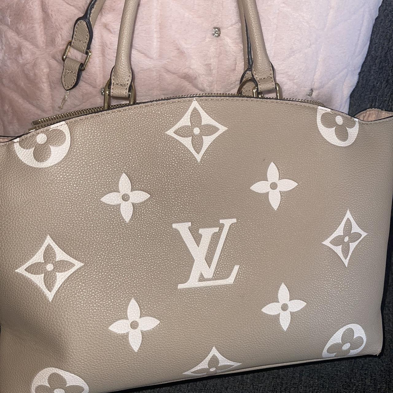 Louis Vuitton Women's Tan Bag | Depop