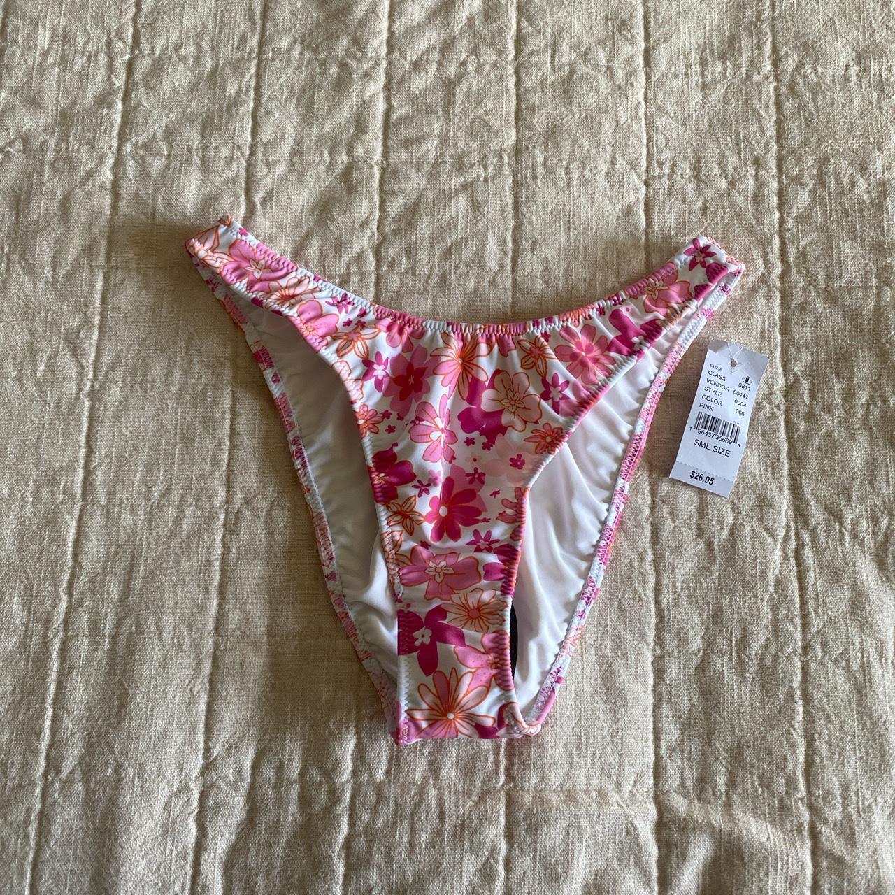 Pacsun Bikini Bottoms new with tags size... Depop