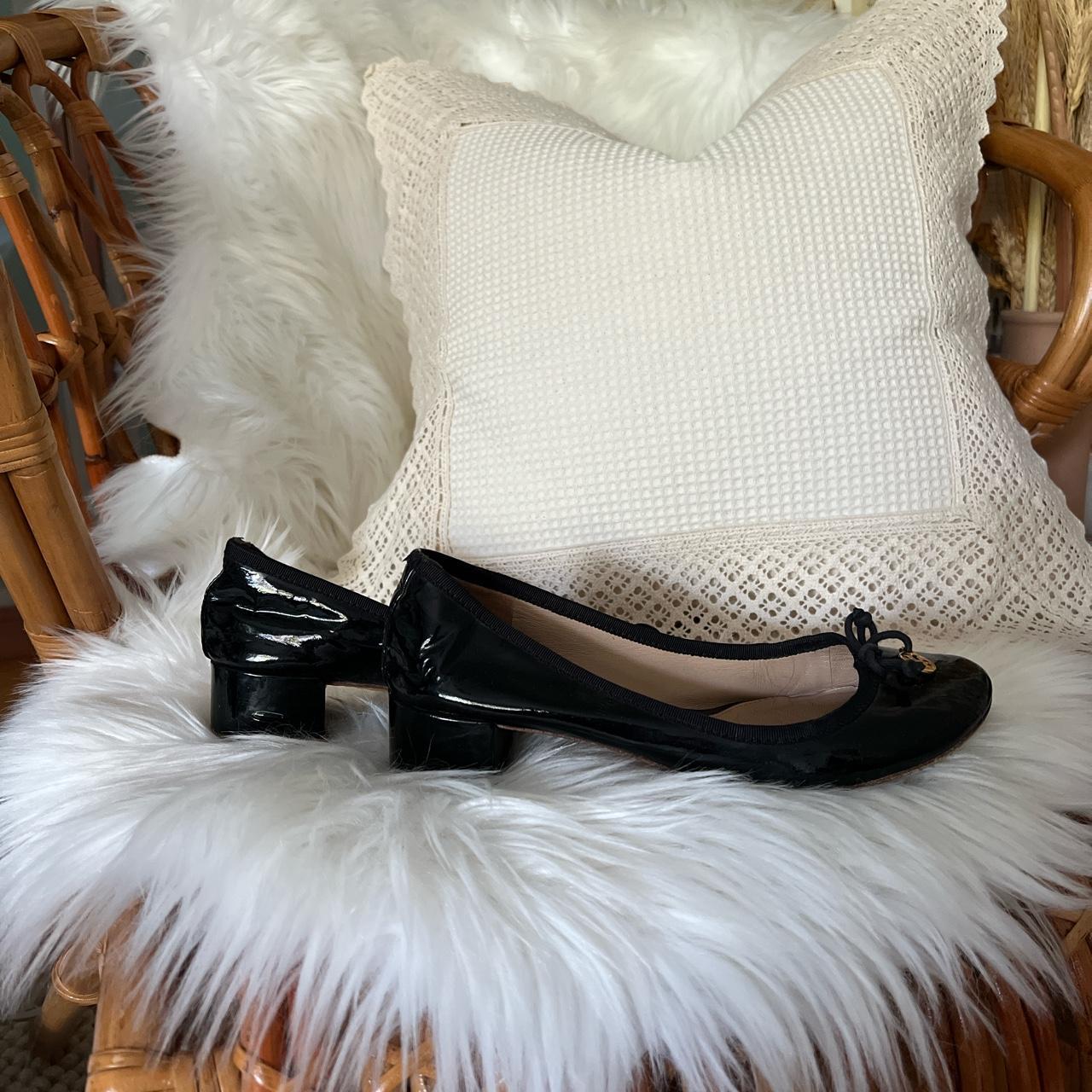 Tory burch feather on sale shoes