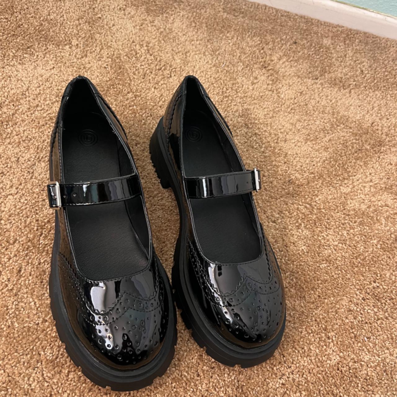 Urban Outfitters Women's Black Loafers (2)