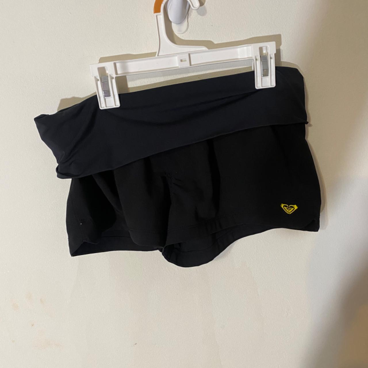 Black workout board shorts Roxy size 3 or XS low... Depop