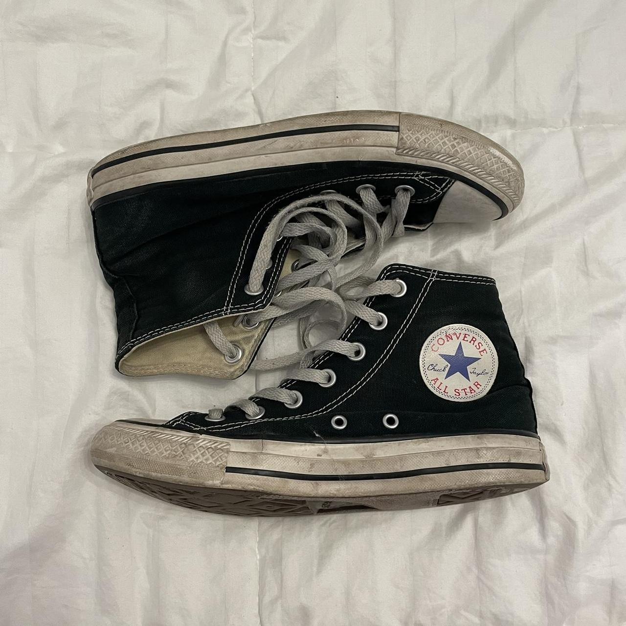 black converse size 7 women’s super worn price is... - Depop