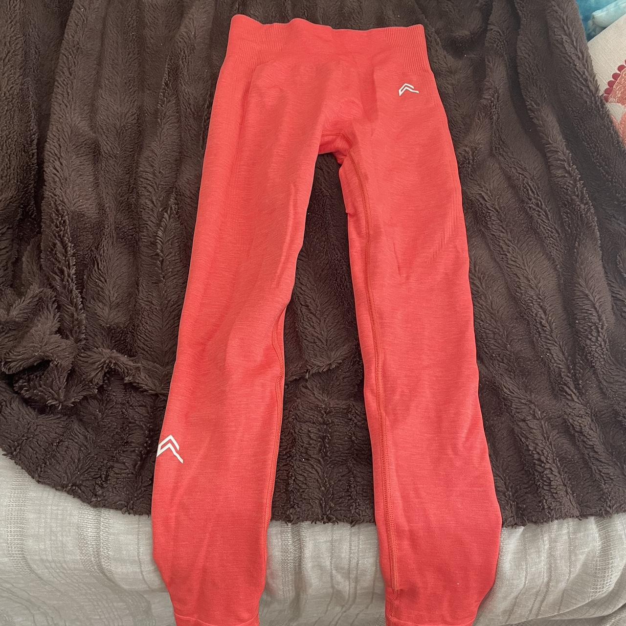 Alphalete Women's Orange Leggings | Depop