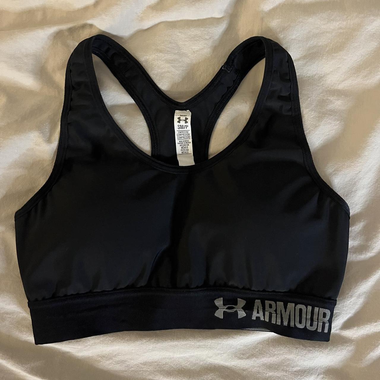 Under Armour sports bra Very supportive, removable... Depop