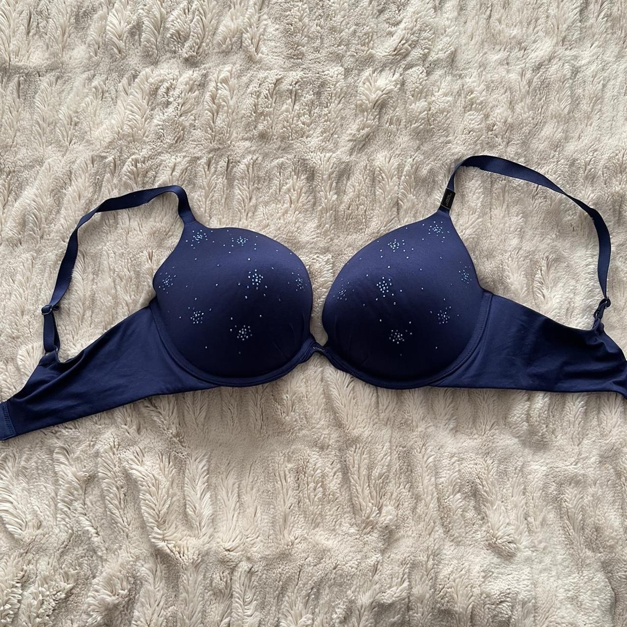 item listed by dollface1985