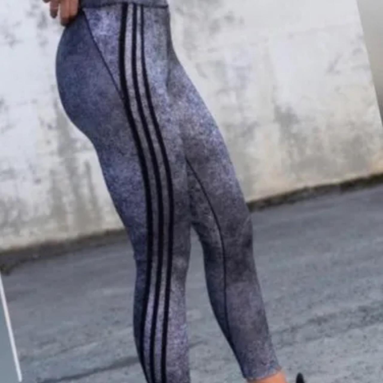 item listed by dollface1985