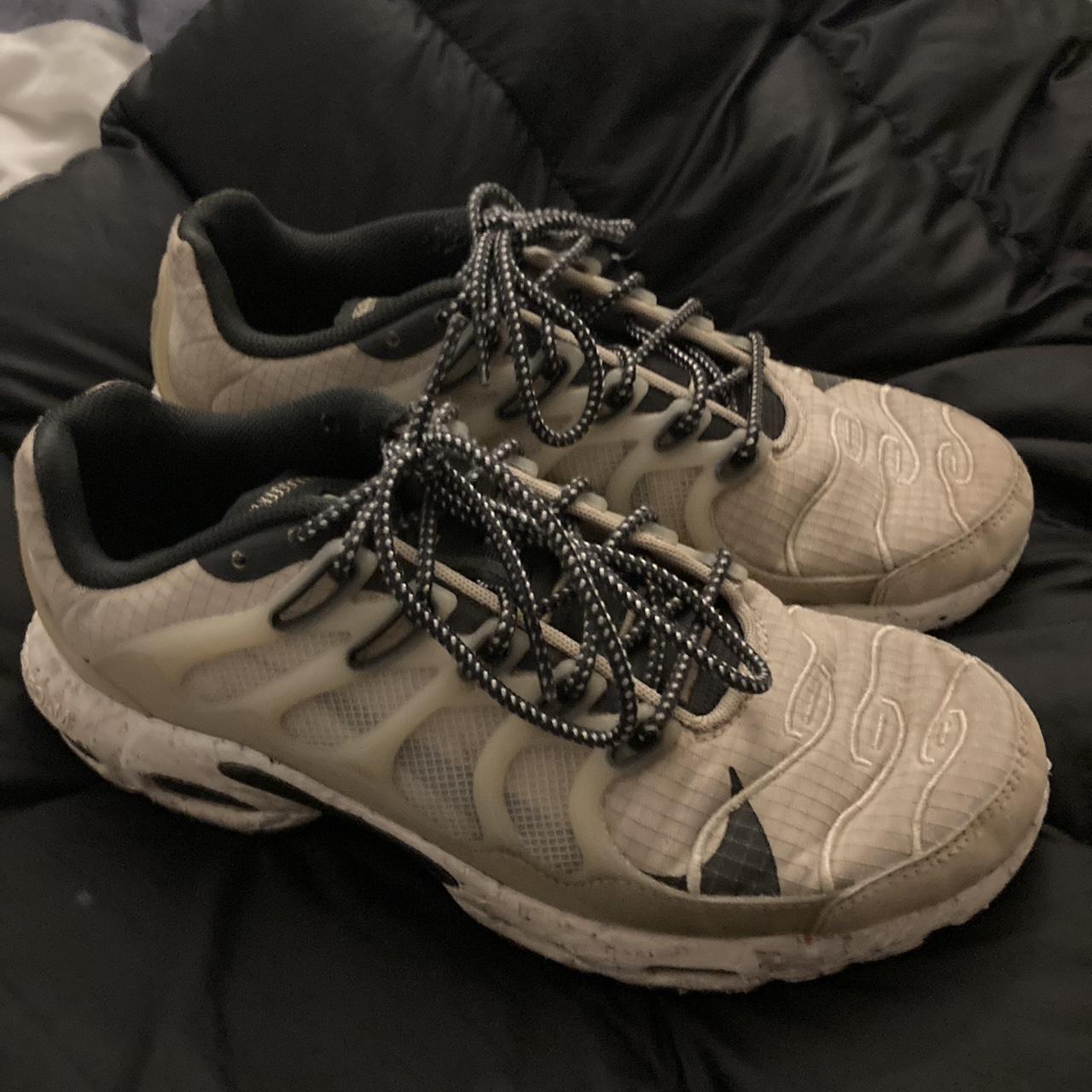 nike air max plus cream