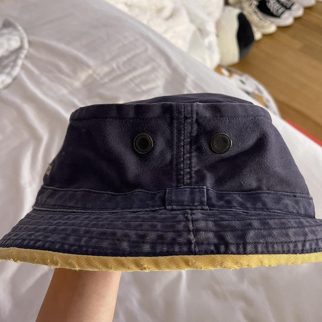 abercrombie and fitch vintage bucket hat navy blue - Depop