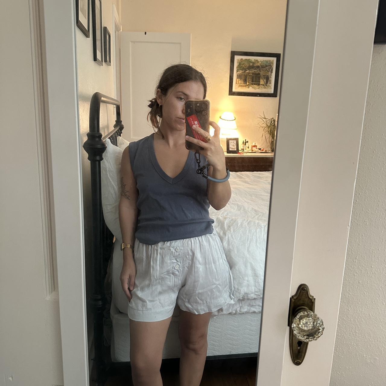 item listed by sophiahatchitt