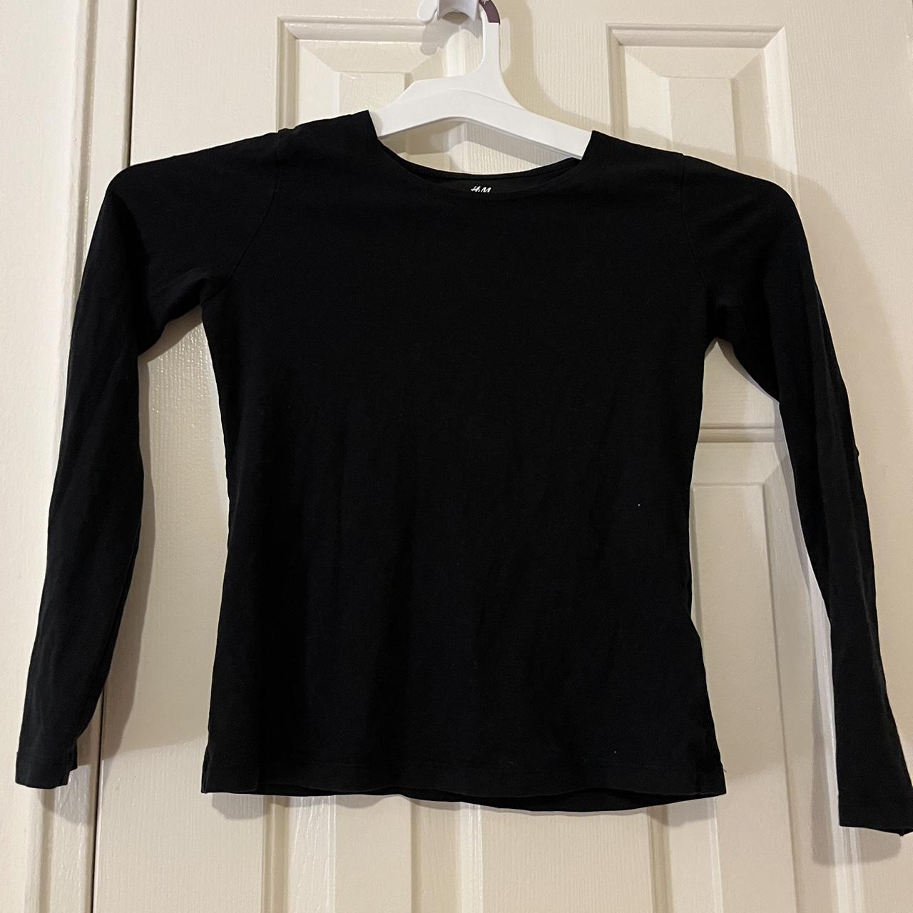 H&M Women's Black T-shirt | Depop