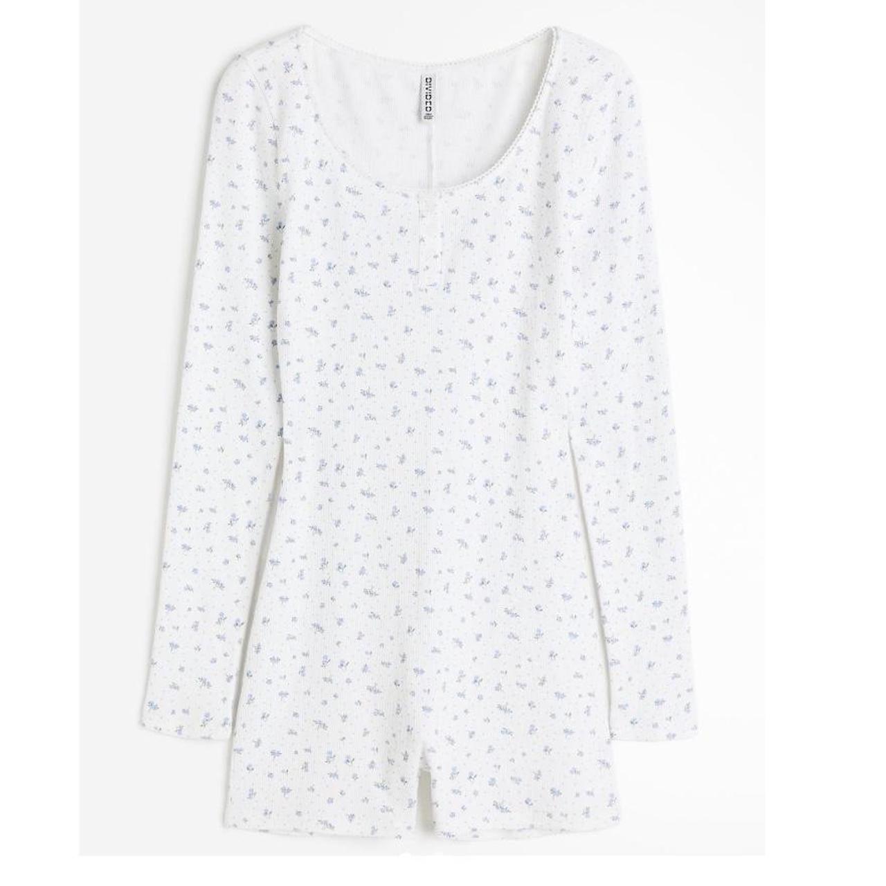 item listed by caitlyngarzaa