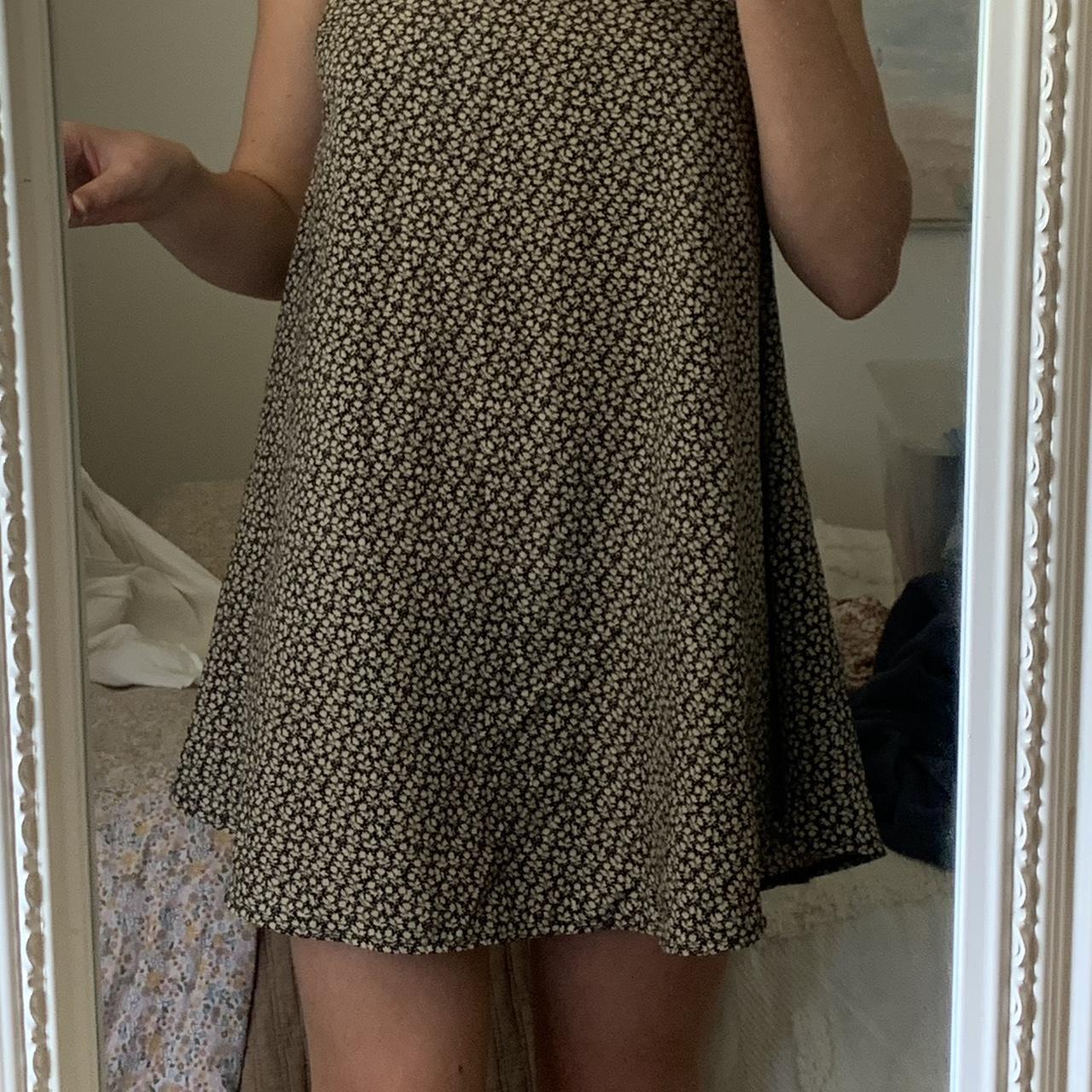 Valley girl shops coats