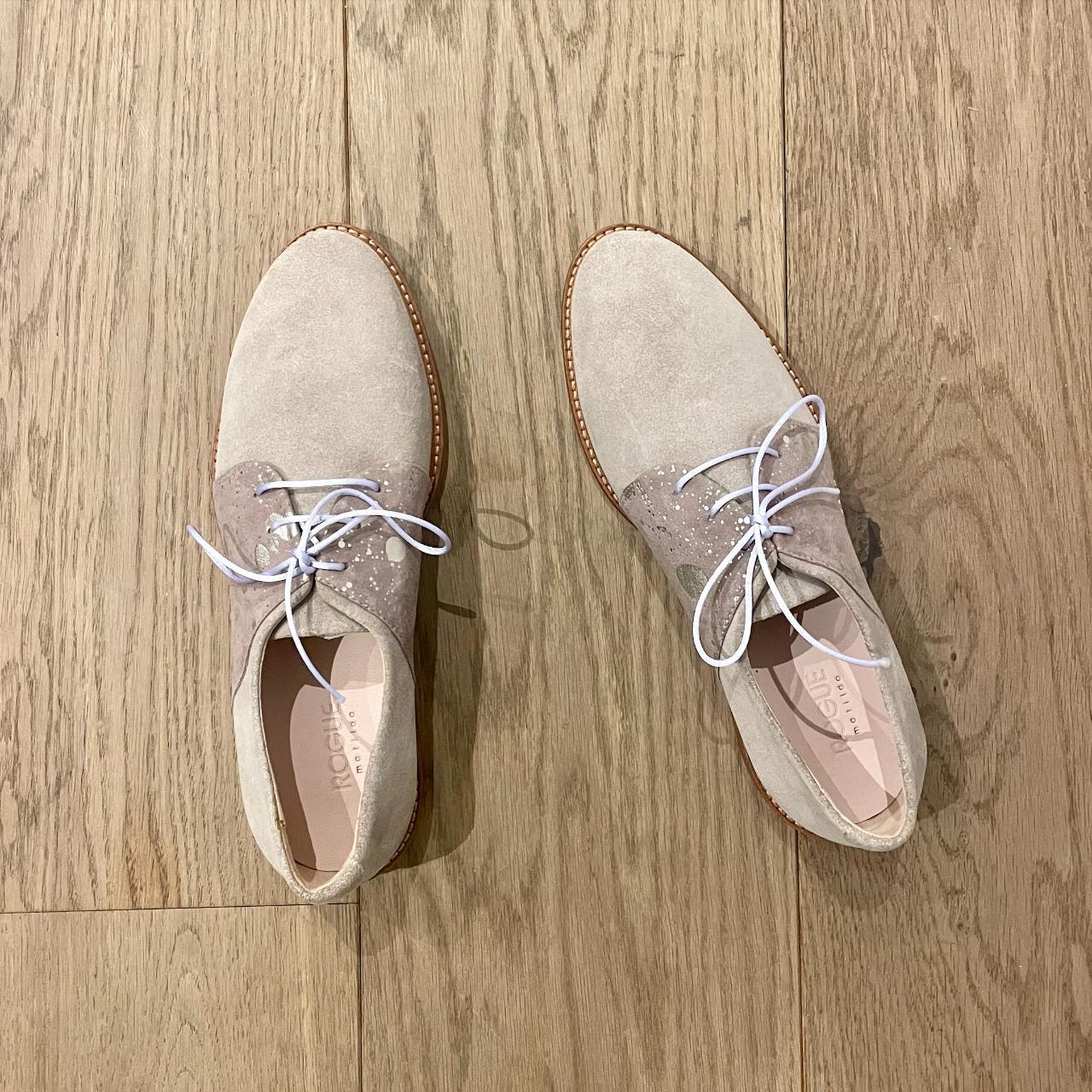 Women's Cream and Purple Brogues Depop