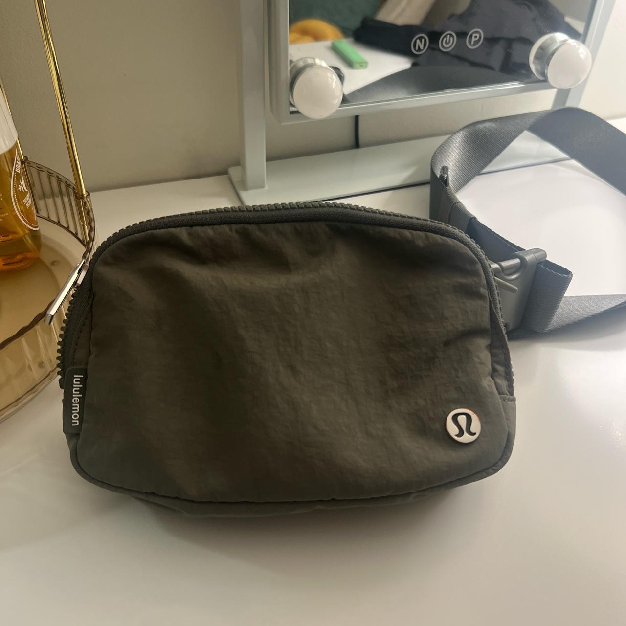 lululemon green fanny pack Depop