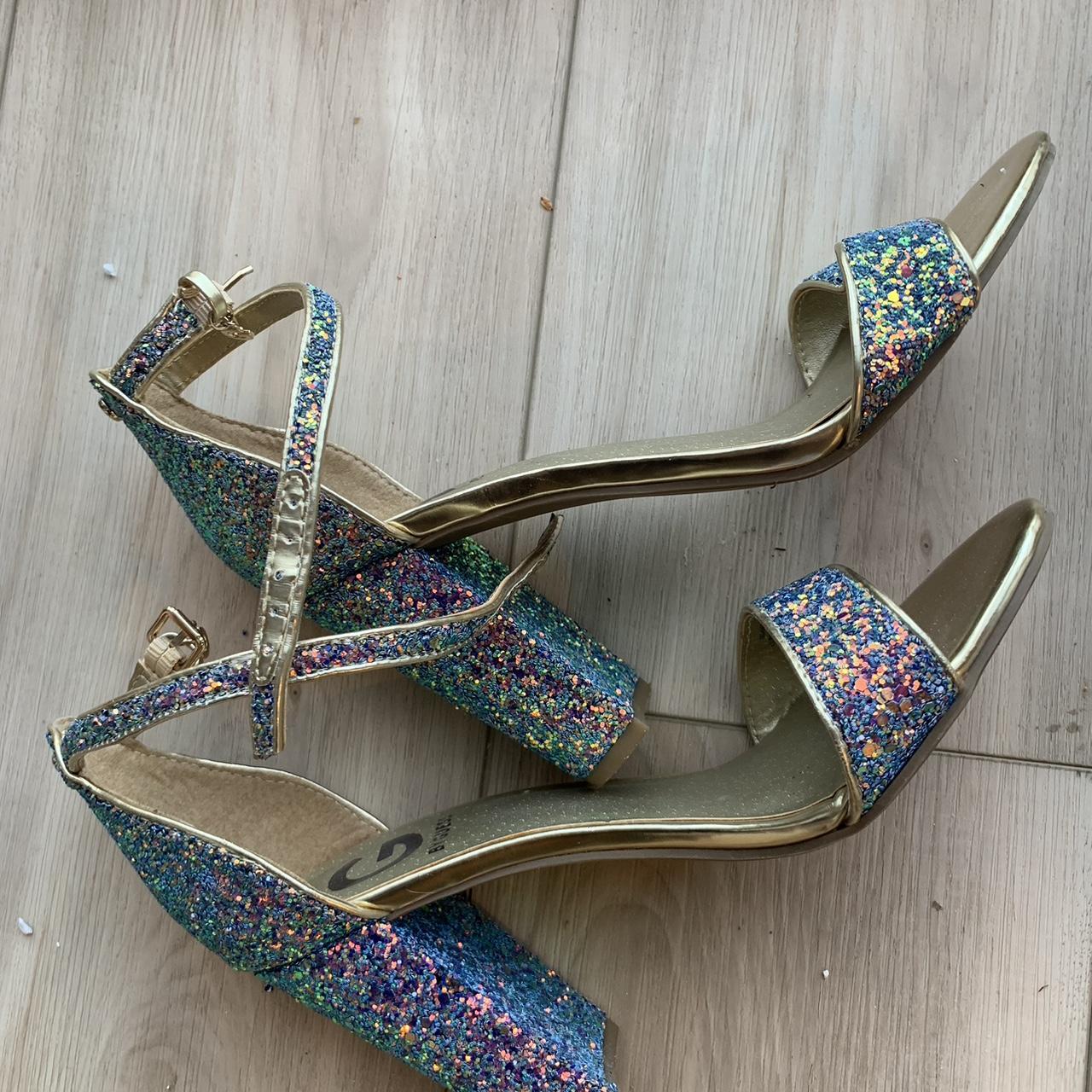 Guess glitter hot sale heels