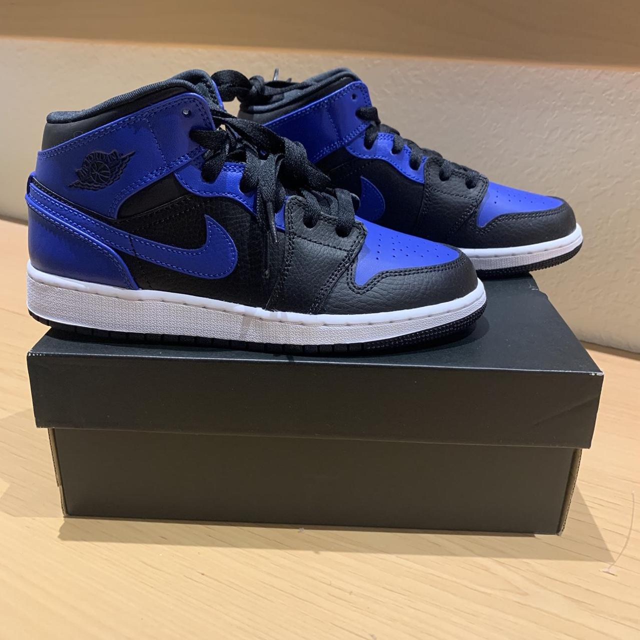size 4 jordan 1 mid