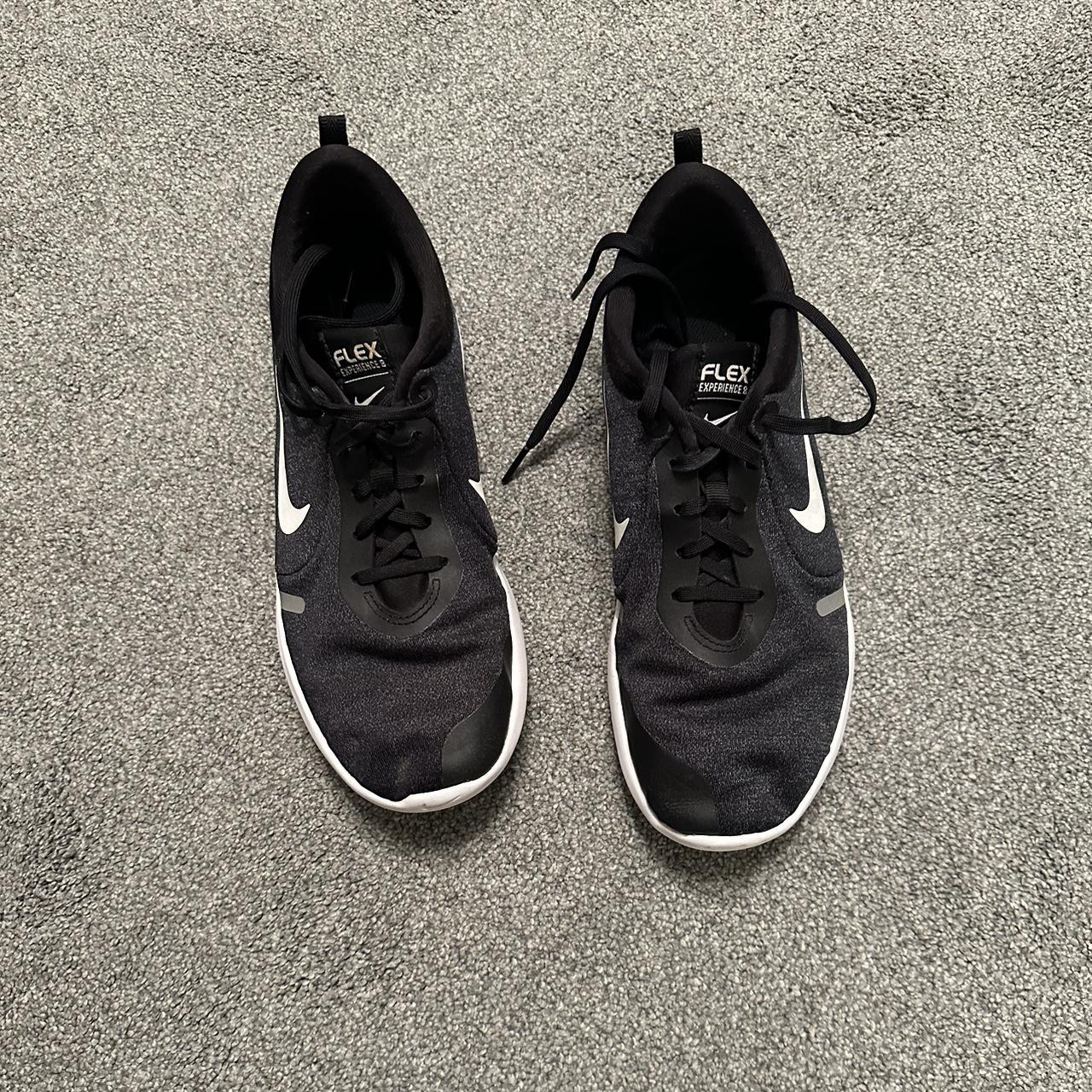 womens nike flex experience 8