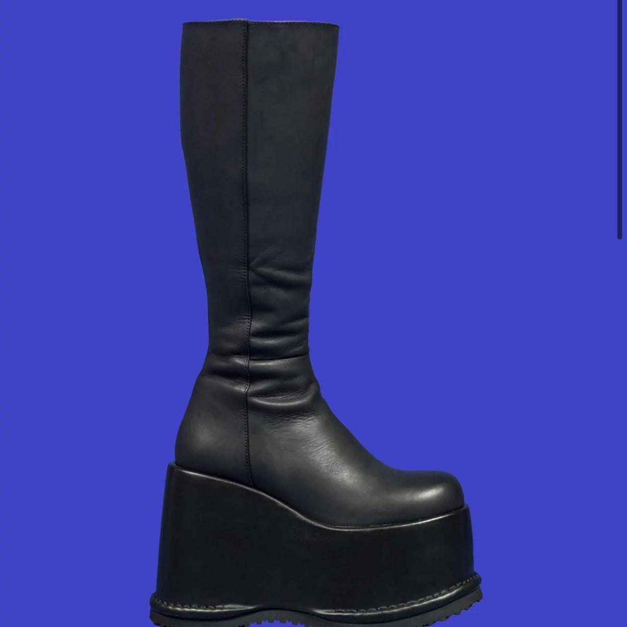 UNIF Women's Black Boots Depop
