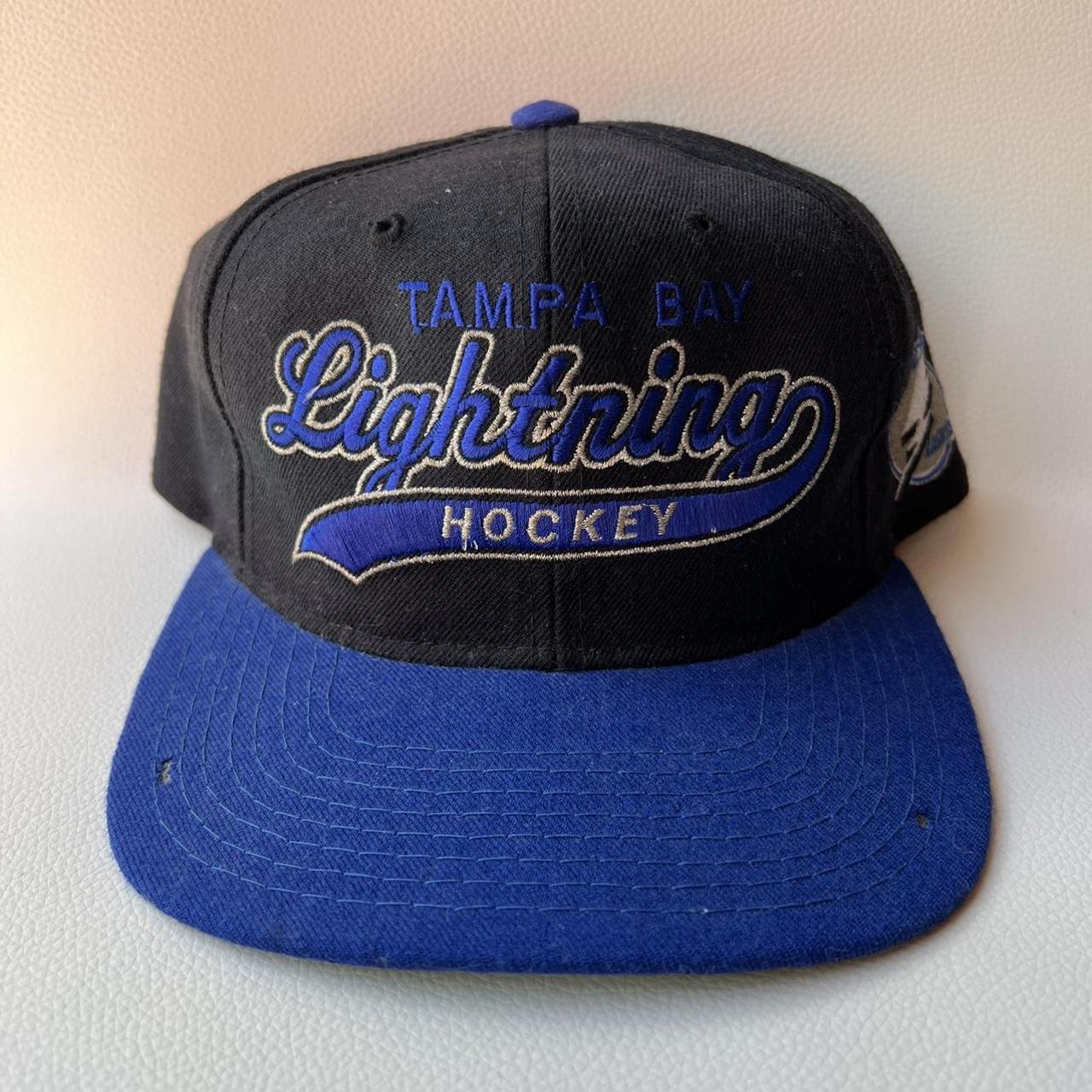 Vintage NHL Tampa Bay Lightning Starter Snapback... - Depop