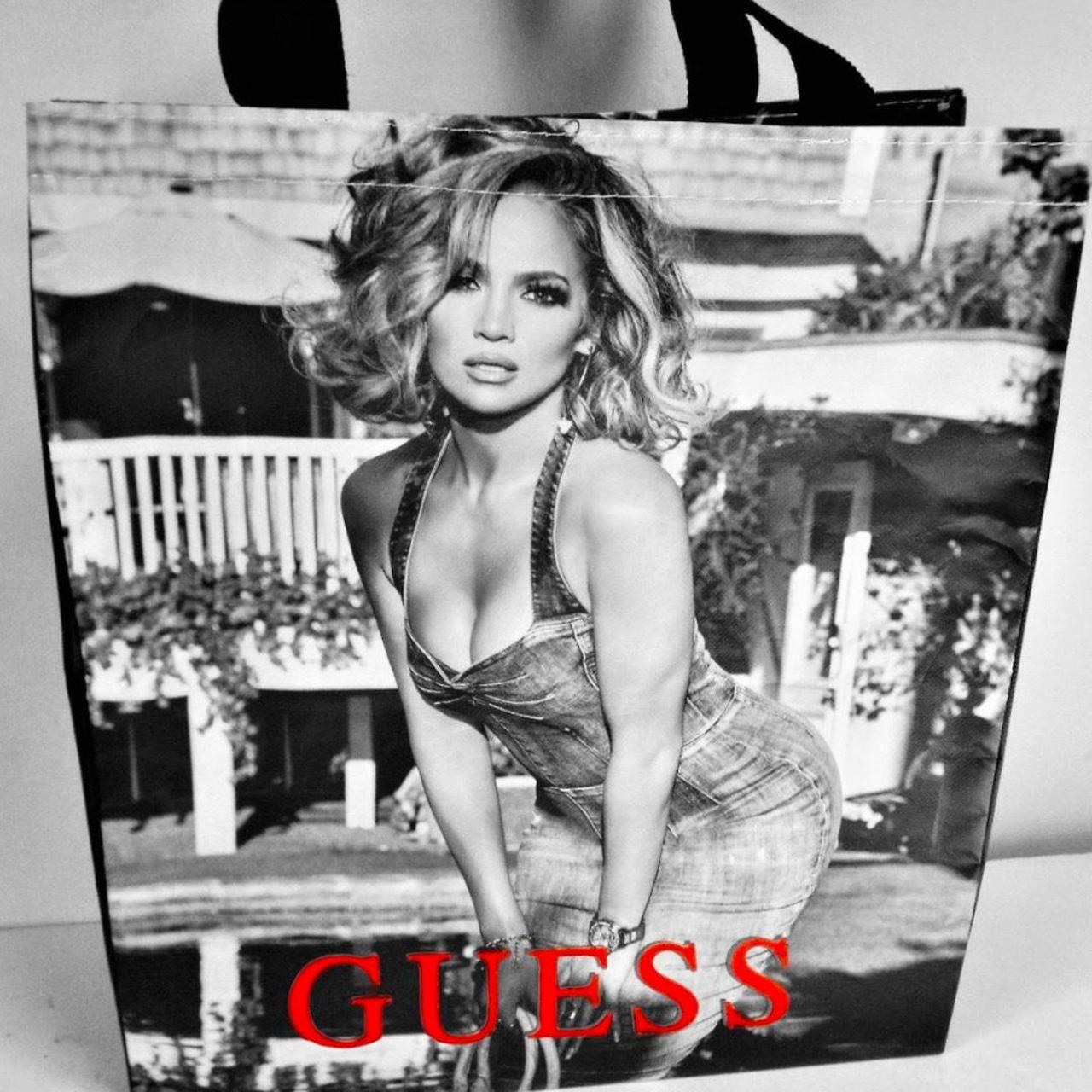 GUESS×JENNIFER LOPEZ USA限定販売Tシャツ L ホワイト GUESS×JENNIFER LOPEZ USA限定販売Tシャツ L ホワイト