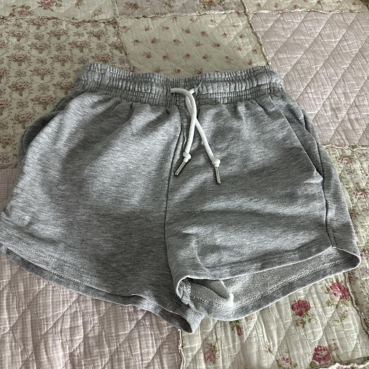 item listed by pinkstaargirl
