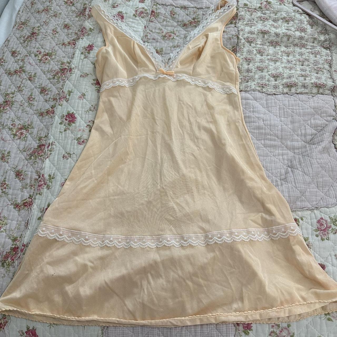 item listed by pinkstaargirl