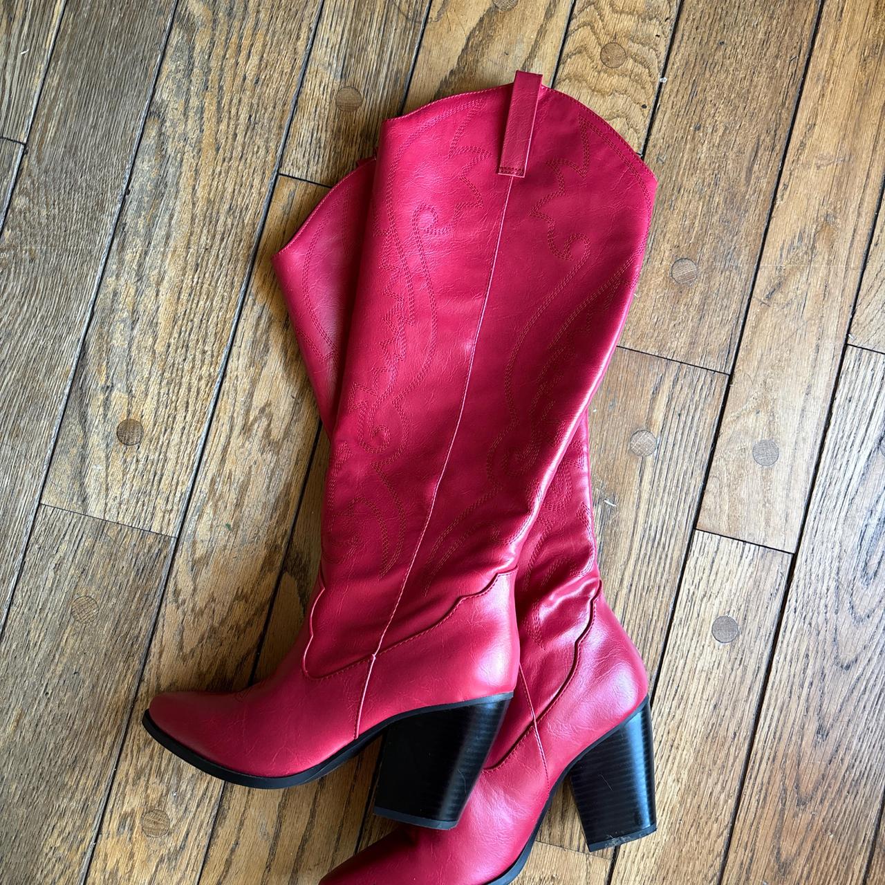 item listed by myamade
