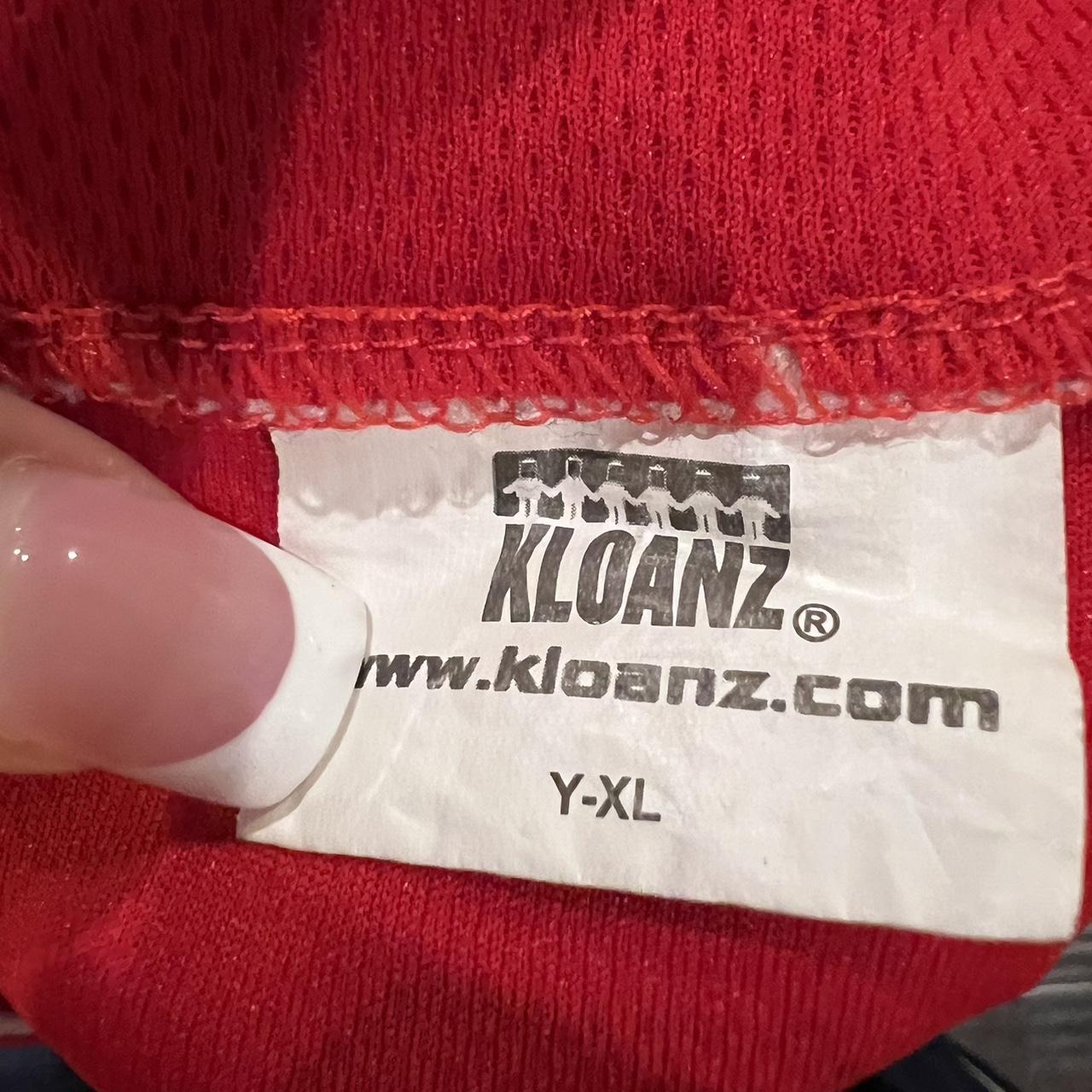 Kloanz, Shirts