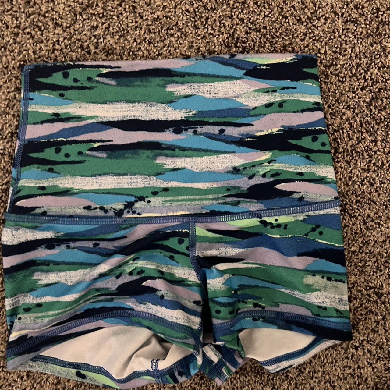 Lululemon blue camo shorts online