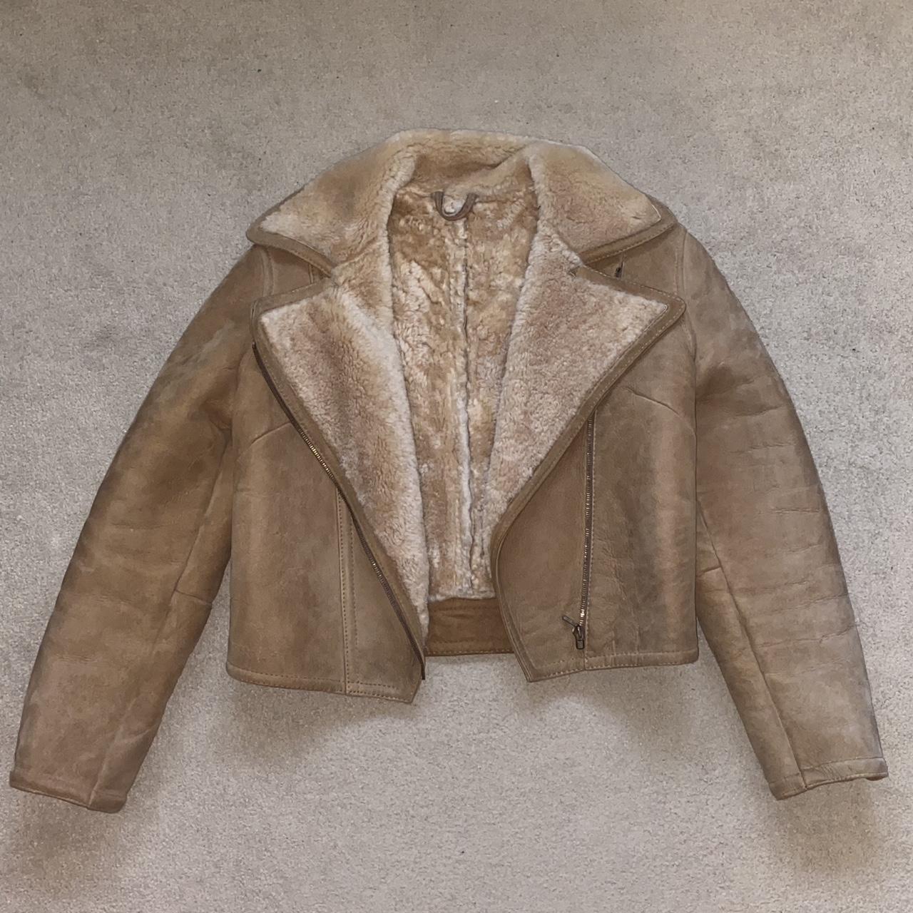 item listed by h0llywebster